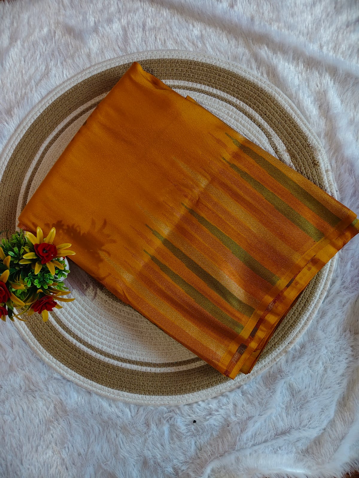 Royal Tower Pattern Yellow Saree