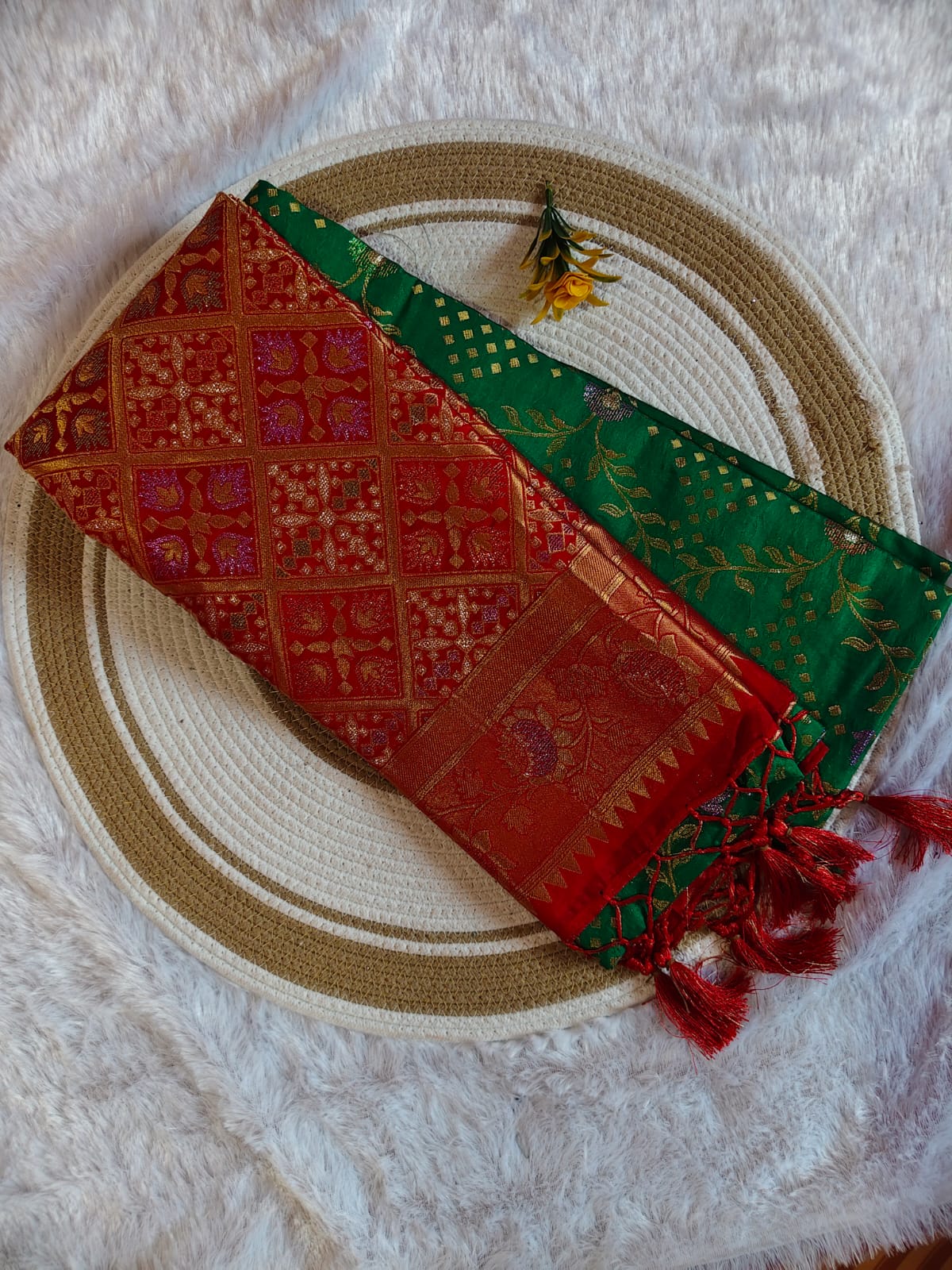 Meena Emboss Green Kanchipuram Silk Saree