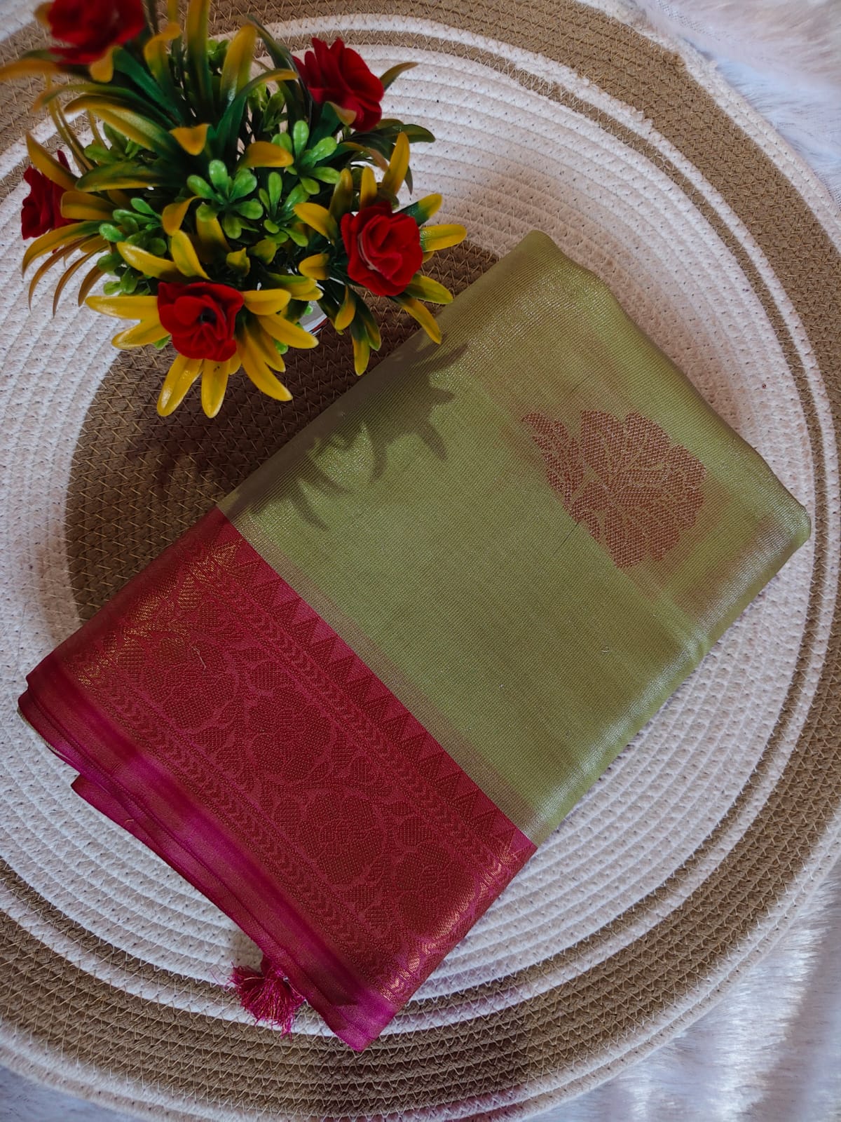 Pistha Green Pink Silk Jari Cotton Saree