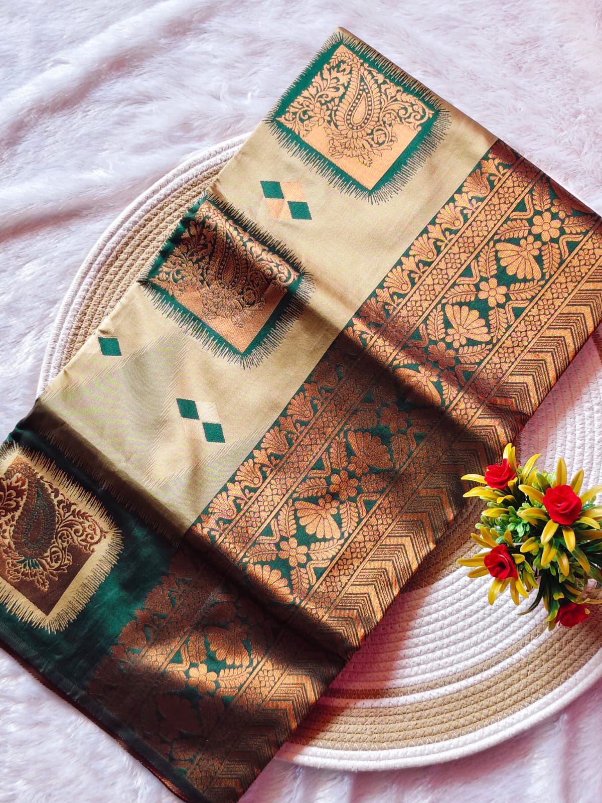 Bottle Green Dual Shade Silk Saree