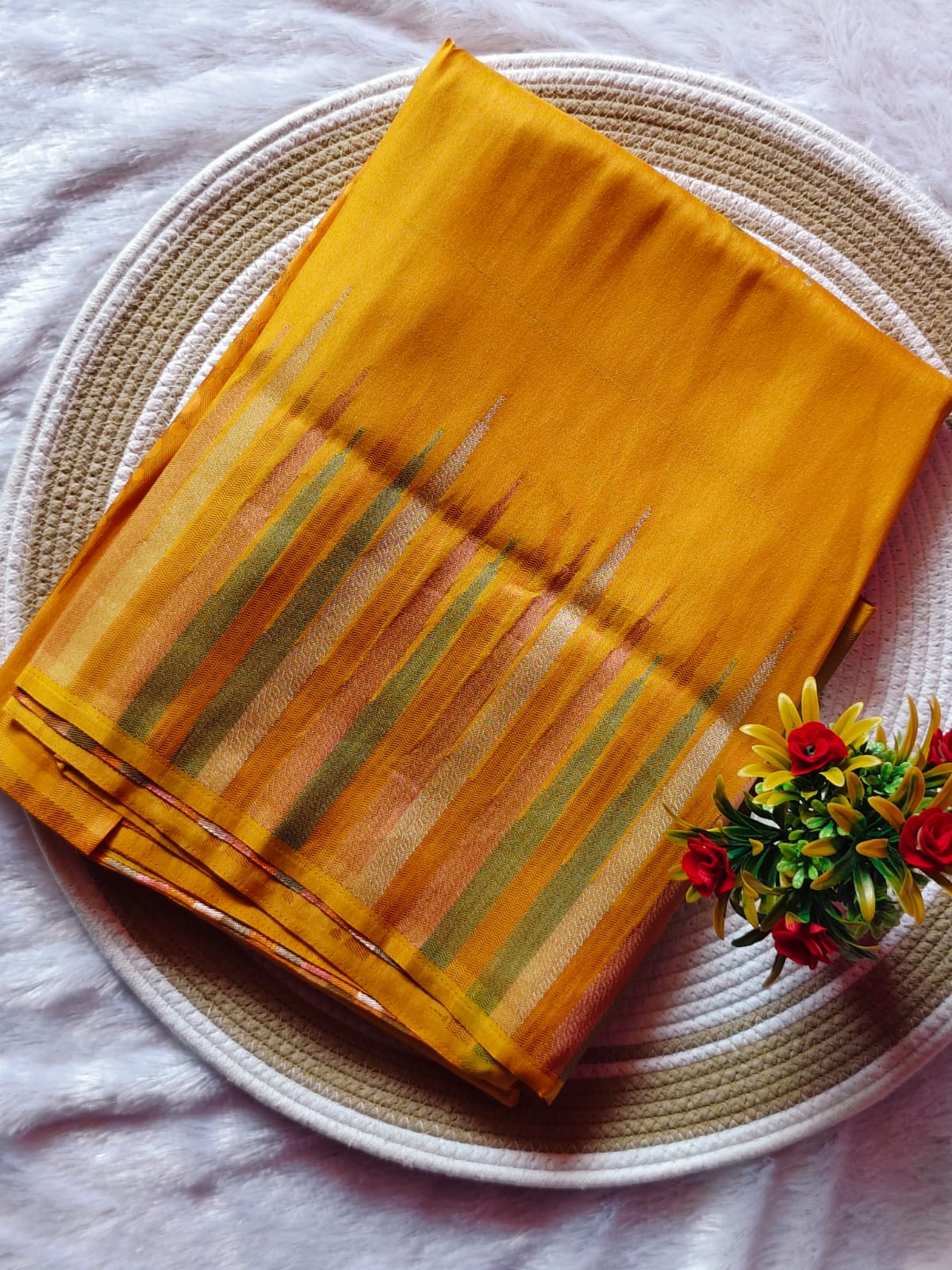 Royal Tower Pattern Yellow Saree