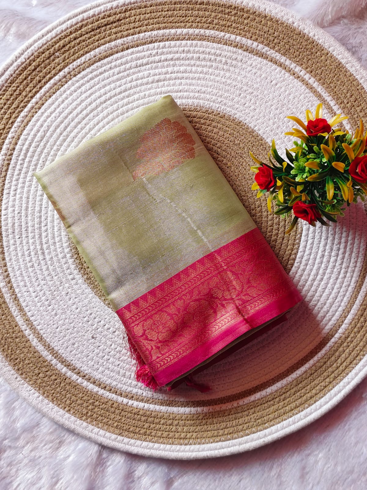 Pistha Green Pink Silk Jari Cotton Saree
