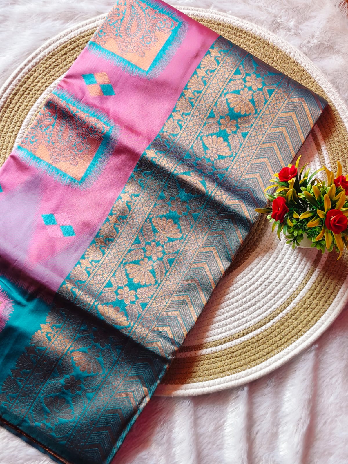 Baby Pink Dual Shade Silk Saree – Premium Contrast Border