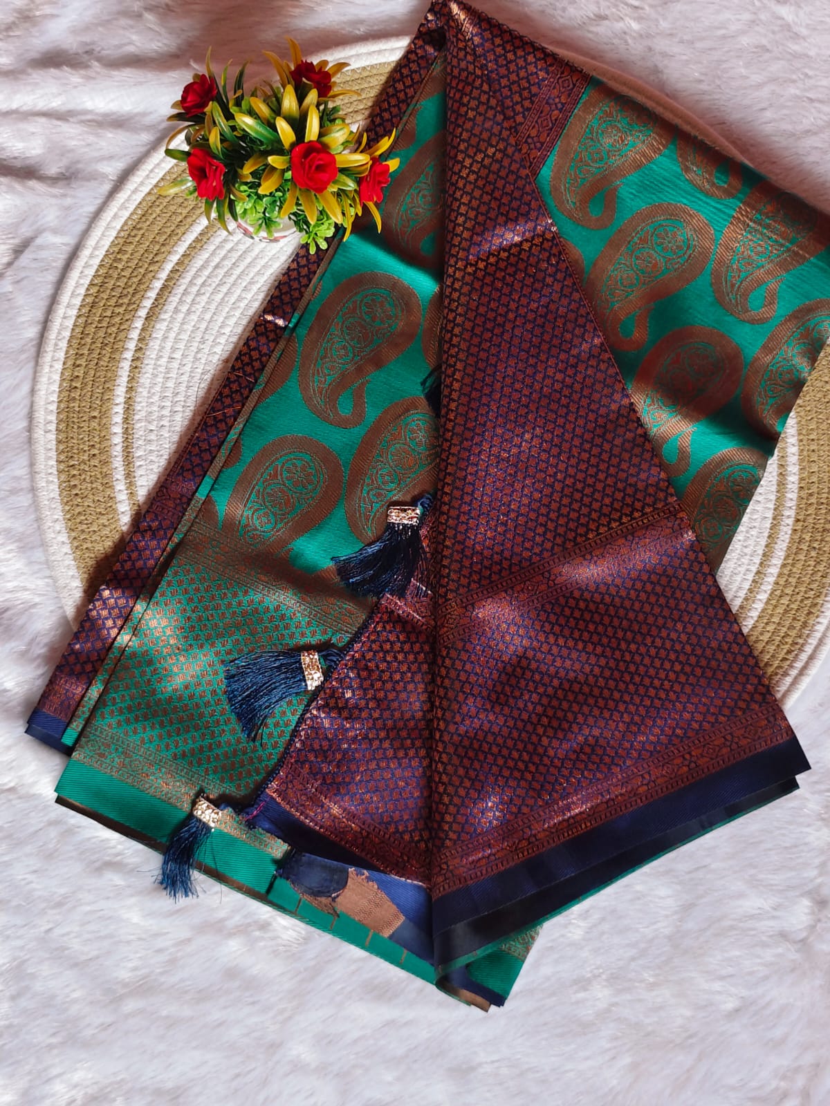 Thread Jari Elegance Sky Blue Saree